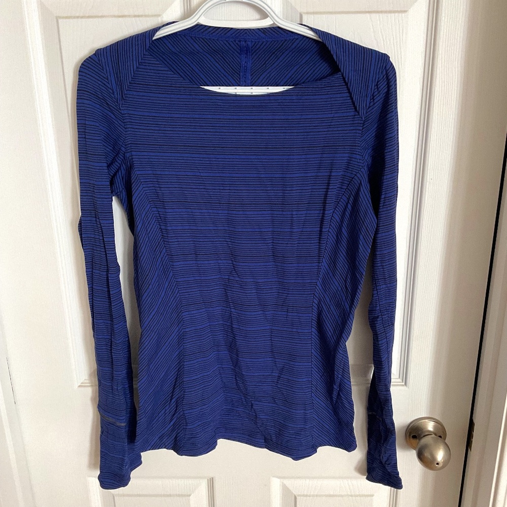 Lululemon Base Runner long sleeve t shirt, size 8